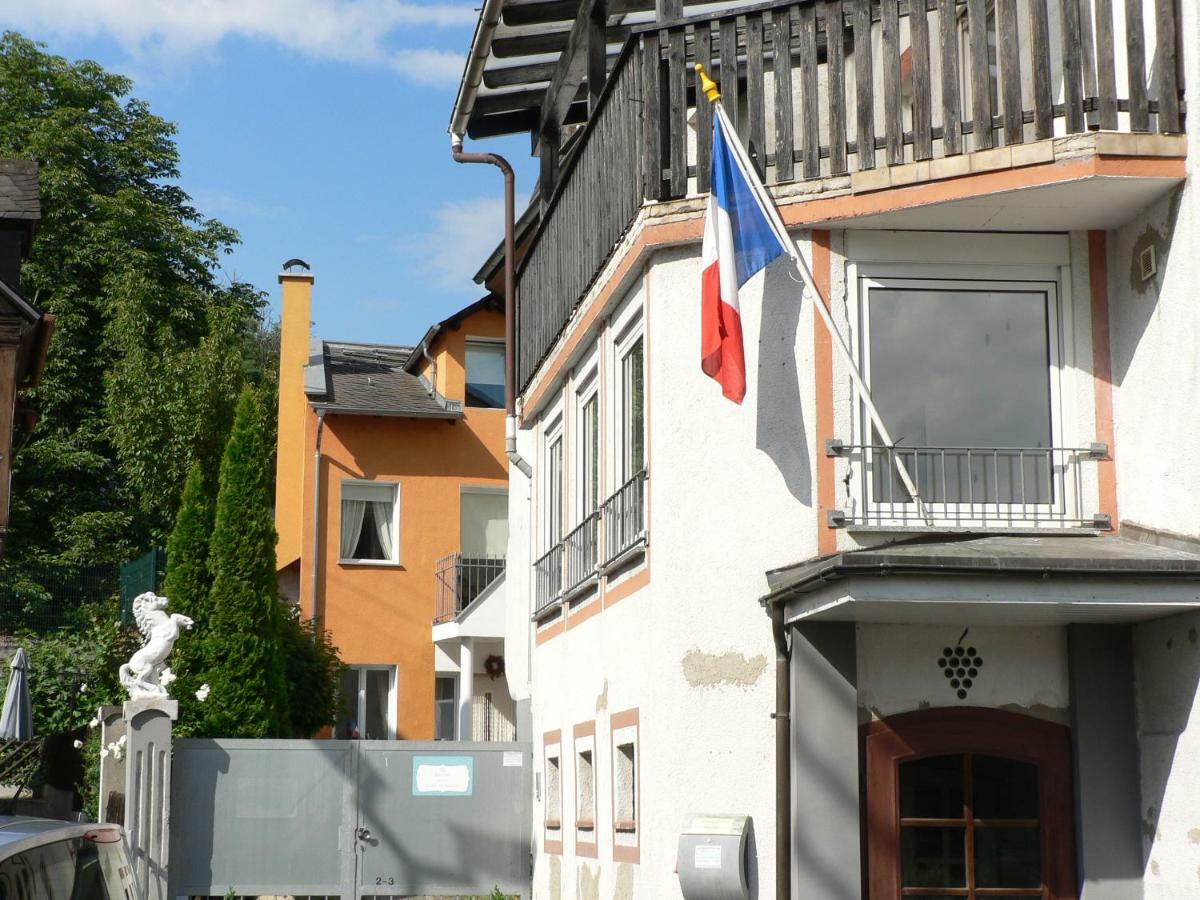 Gaestehaus Cheval Blanc Lorch am Rhein Exterior photo